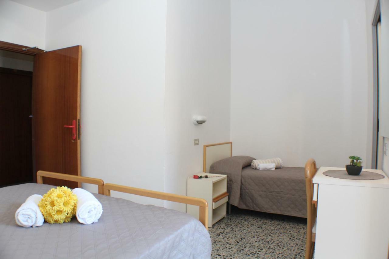 Hotel Caesar มิซาโน อาดรีอาติโก ภายนอก รูปภาพ